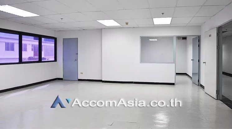  2  Office Space For Rent in Silom ,Bangkok BTS Surasak - BTS Saint Louis at S&B TOWER AA16337